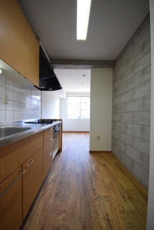 エルムコートの物件内観写真